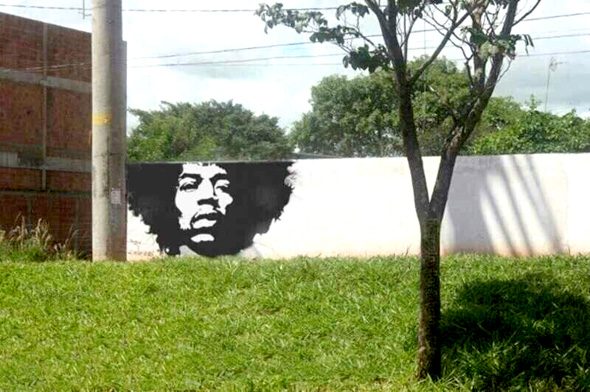 Jimmy_Hendrix_Grafitti_Optical_Illusion.jpg