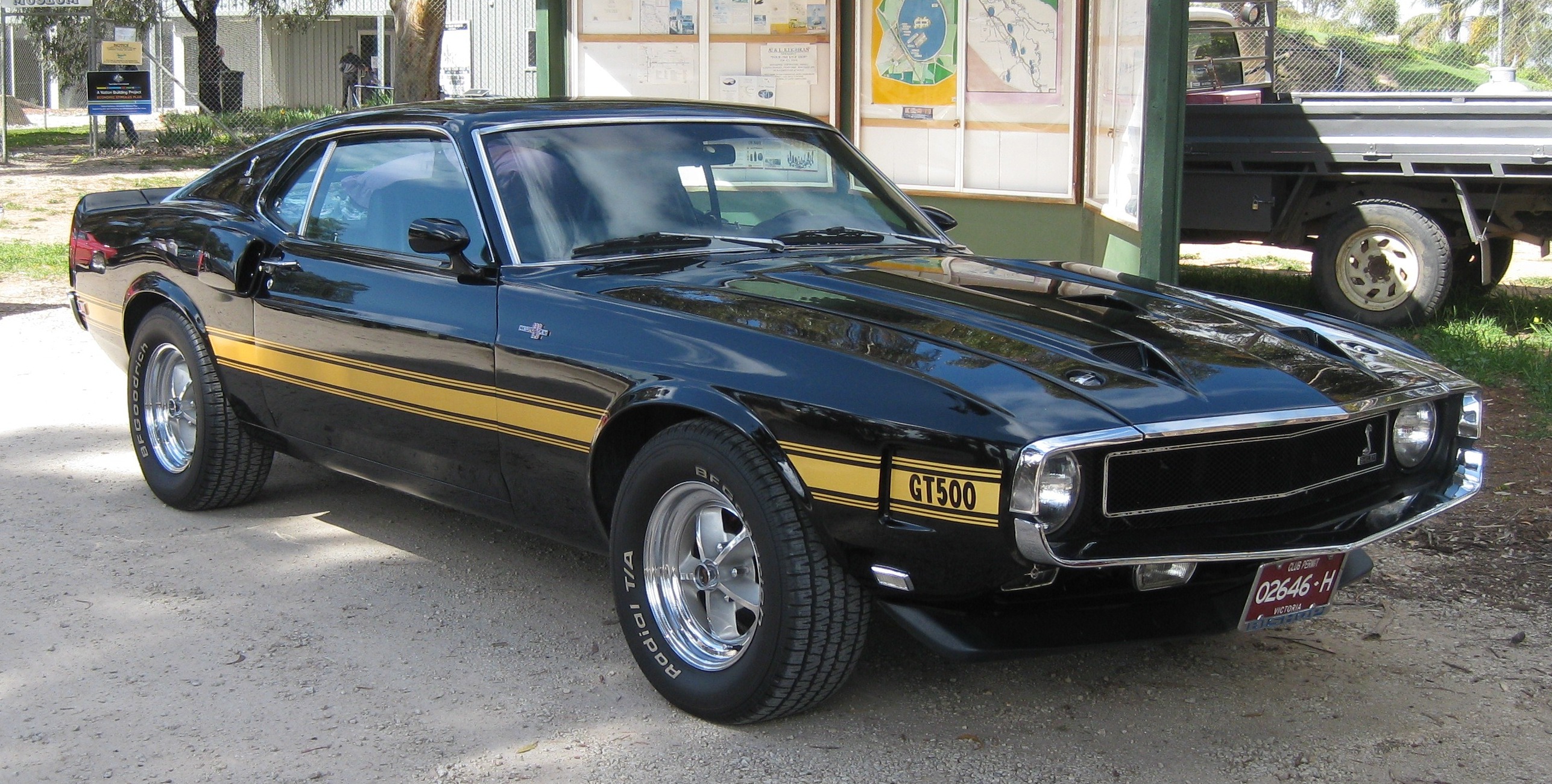 1969_Shelby_GT_500_SportsRoof.JPG