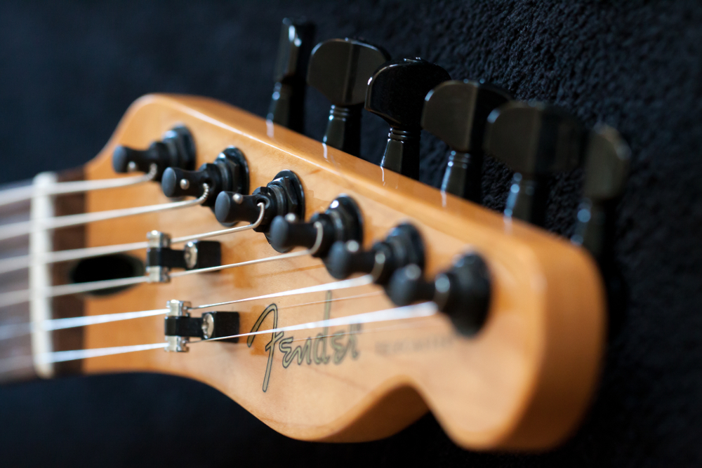 fender_telecaster_head_planetwaves.jpg