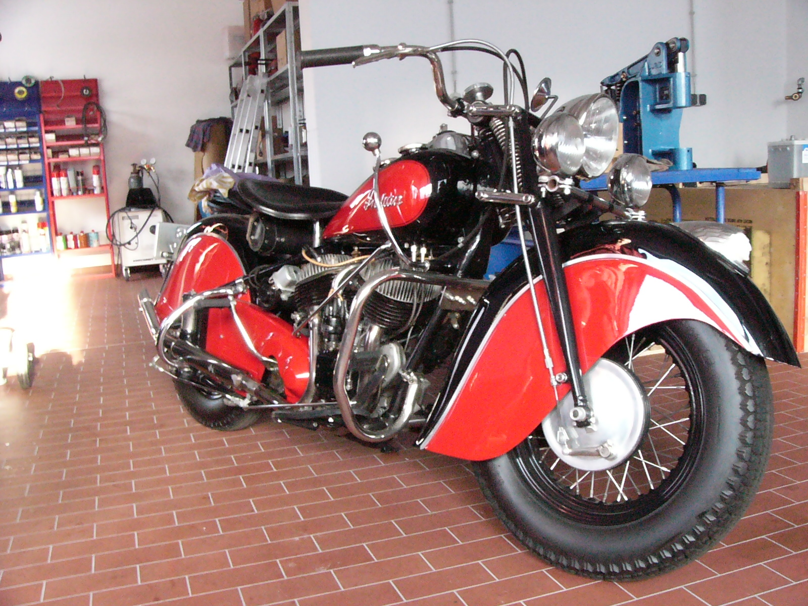 IndianChief1947.jpg