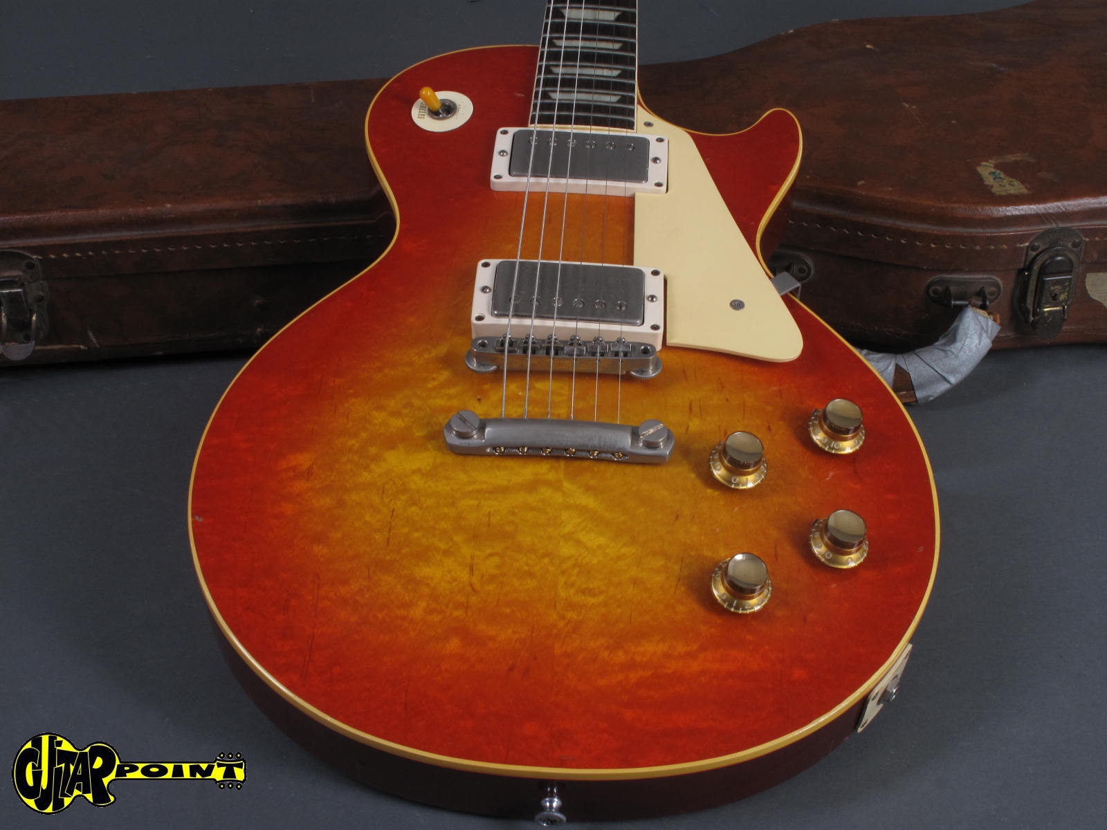Gibson60LPStdBurst010838_42.jpg