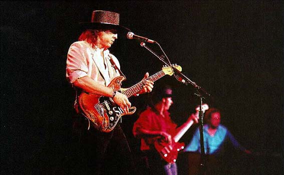 stevie_ray_vaughan2.jpg