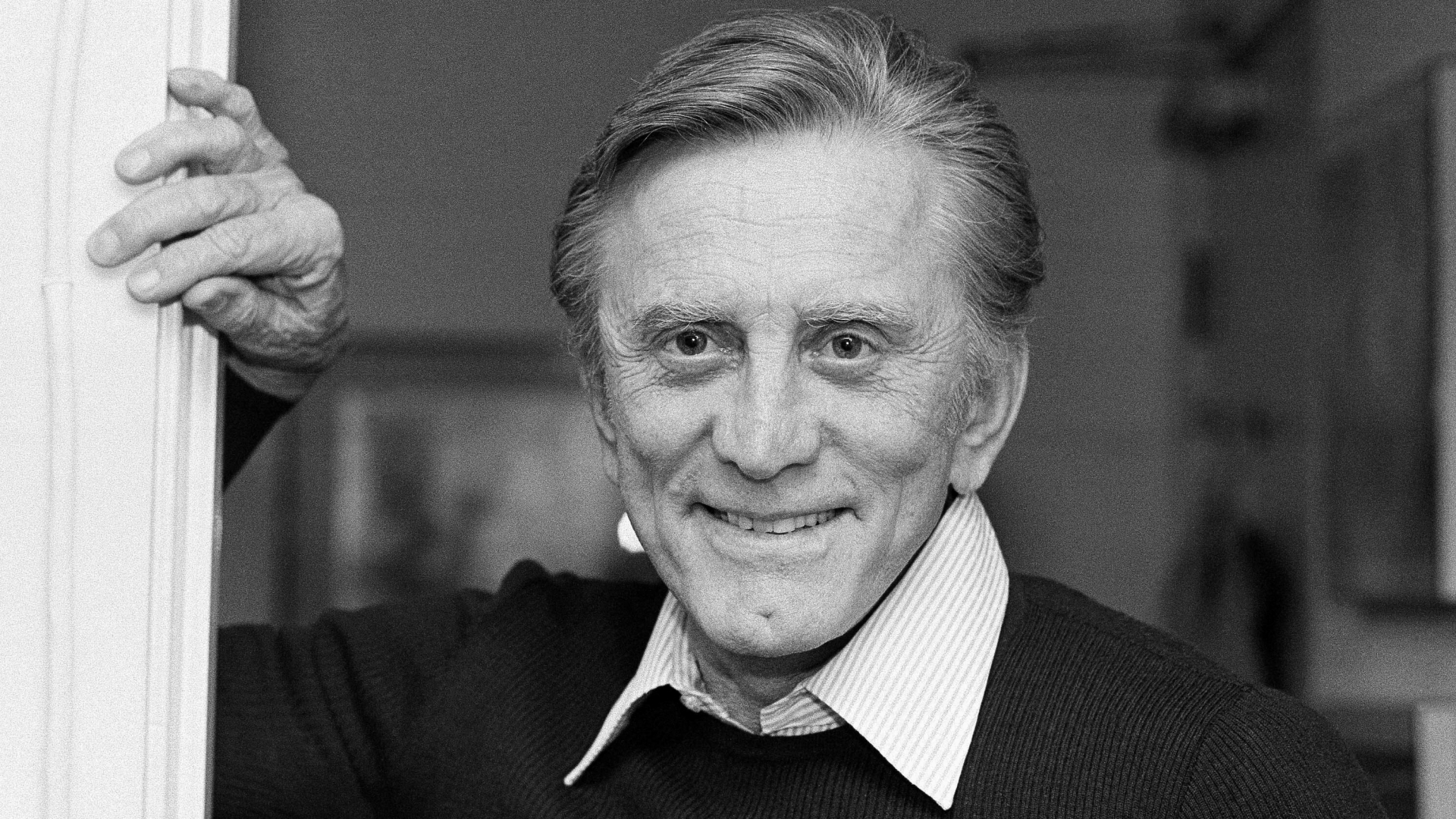 kirk-douglas-145~_v-modPremium.jpg