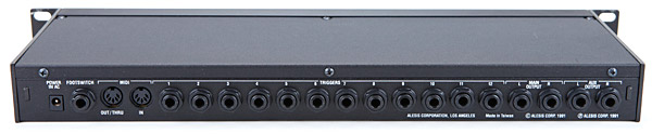 alesis_d4_rear.jpg