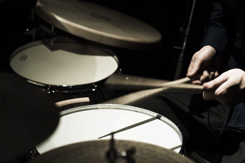 pict2373-drums.jpg