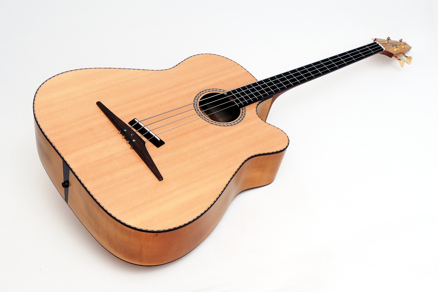 www.stollguitars.de