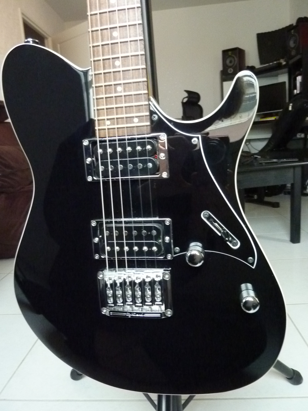 ibanez-fr1620-black-572421.jpg