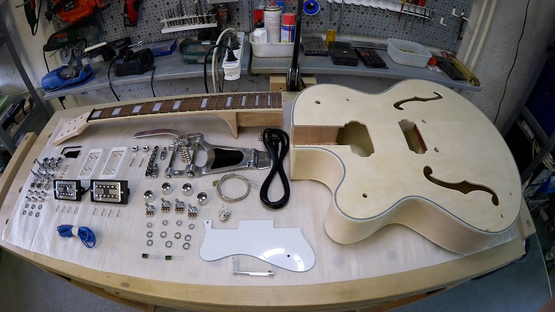 Gretsch-Style-Guitar-Kit.jpg