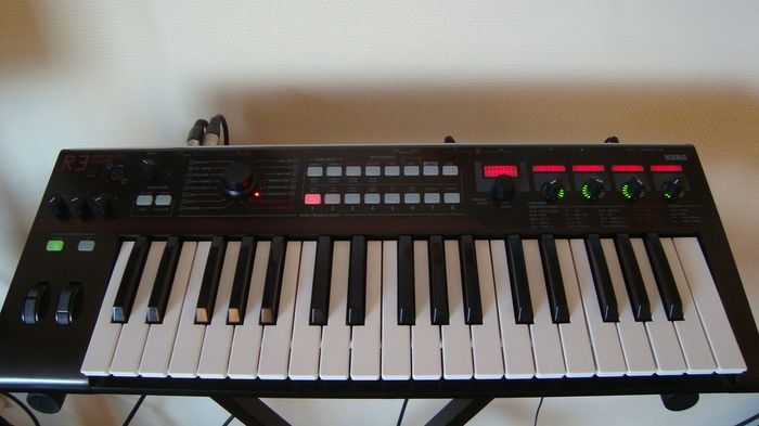 korg-r3-431457.jpg