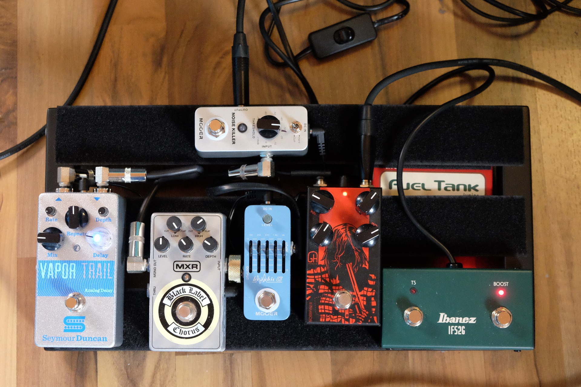 Mein-Pedalboard-2017-05-10-a.jpg