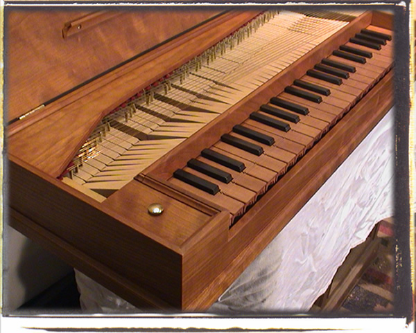 small%20fretted%20%20clavichord_FM_6b.jpg