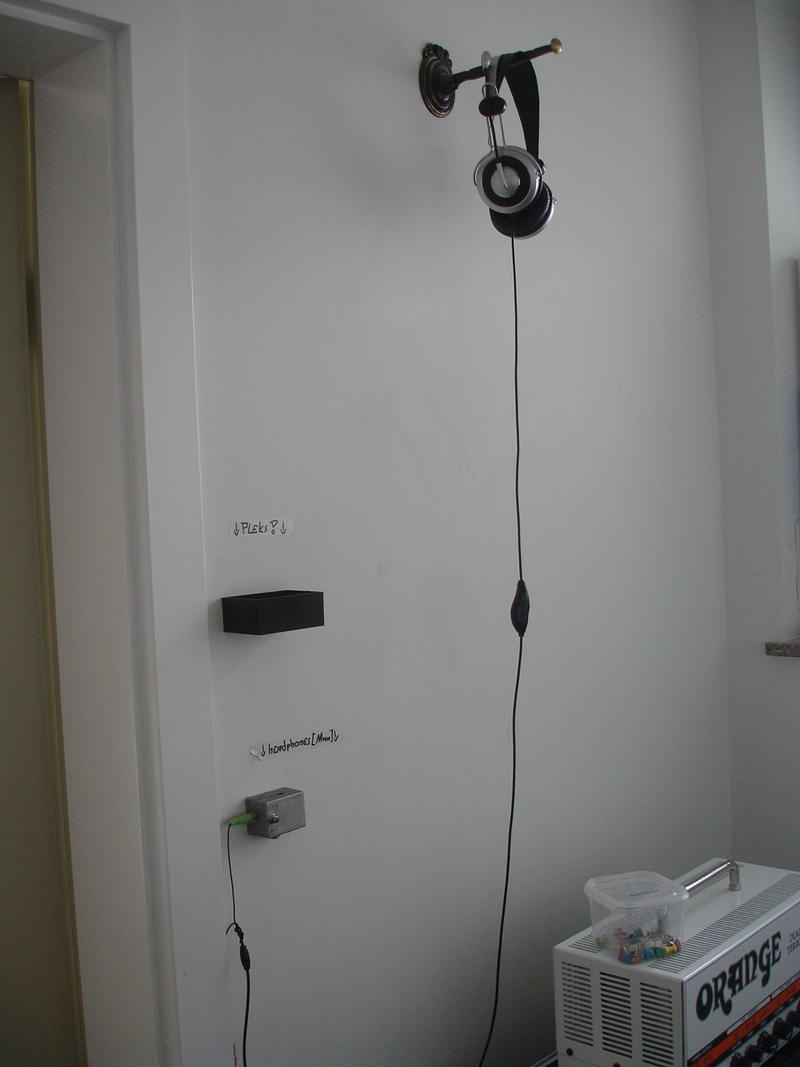 12208069np.jpg
