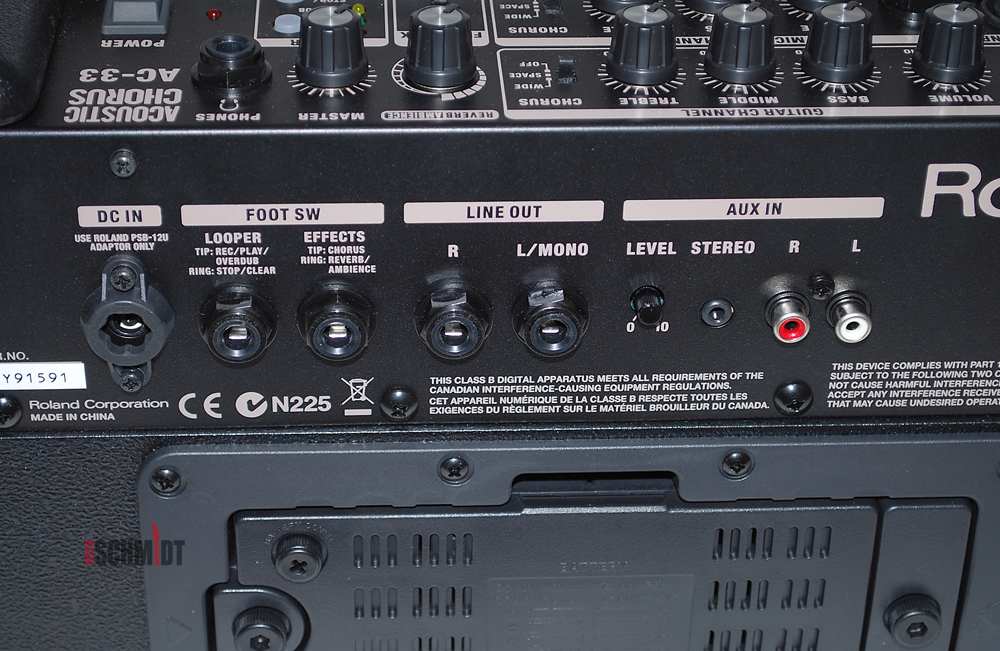 Roland-AC-33_1.jpg