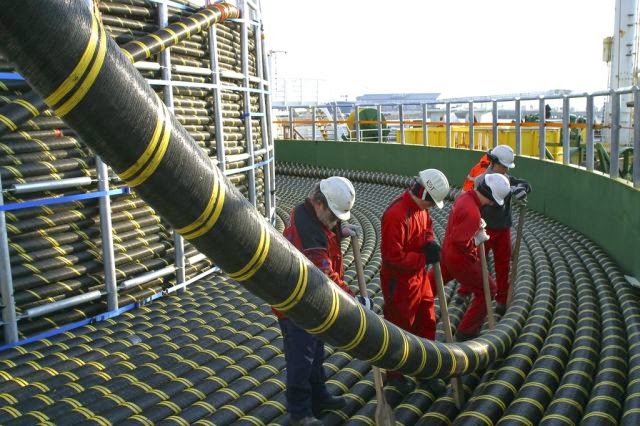 Massive-2-Billion-Subsea-Power-Cable-003.jpg