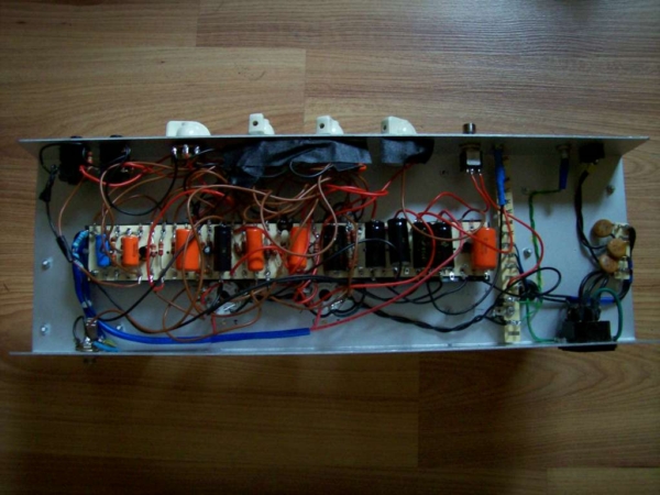 Amp1.jpg
