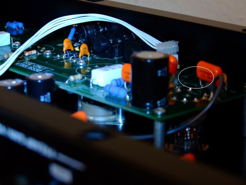 D60PCB-1.jpg