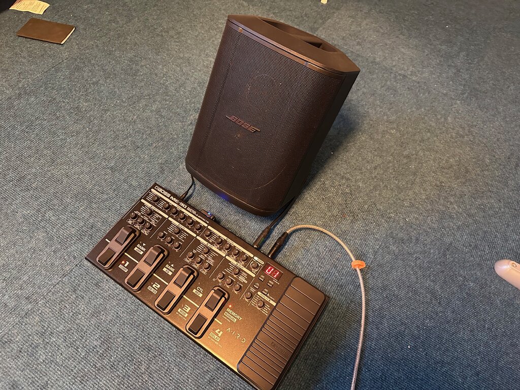 49879916vv.jpeg