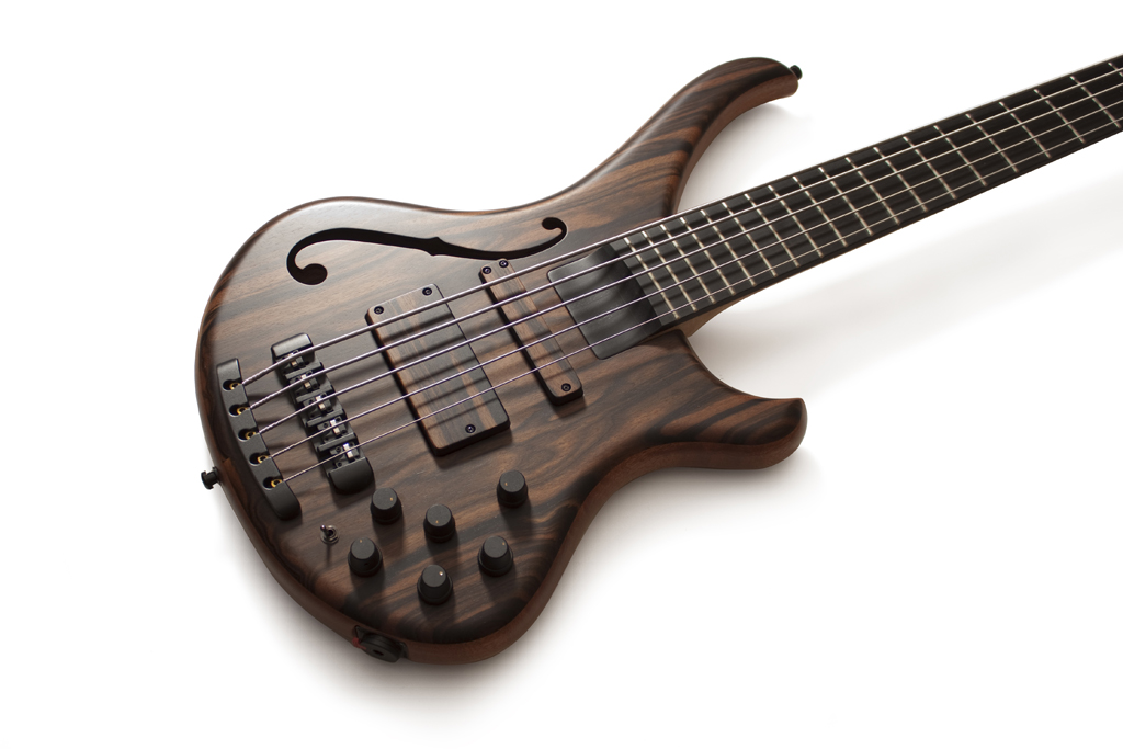 BassLine_Buster_CW_5_thinline_03.jpg