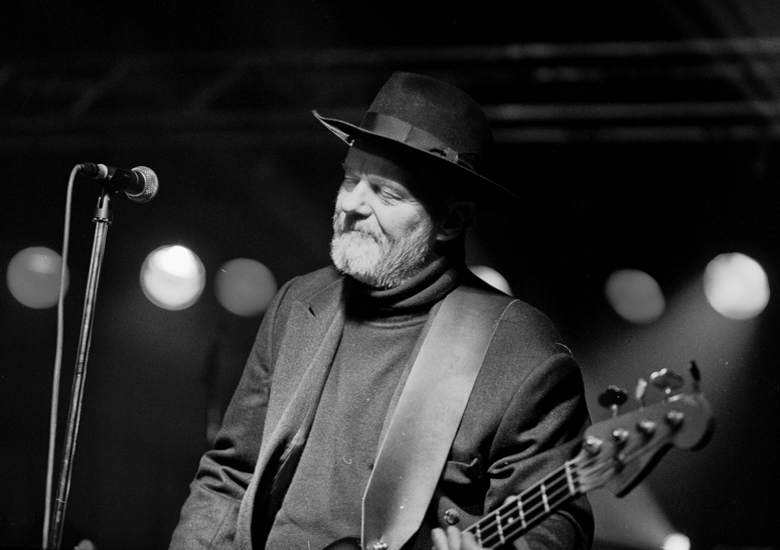 11-klaus-renft-waleskaimages.jpg
