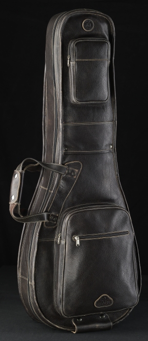 23001ls0066lespaul_p1.jpg