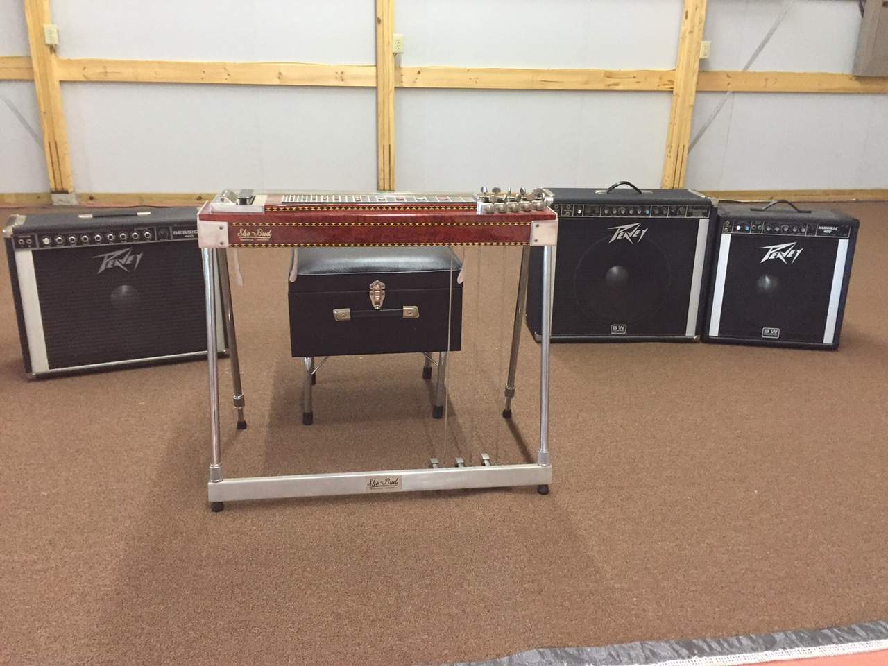 peavey-pedal-steel-amps-jpg.708569