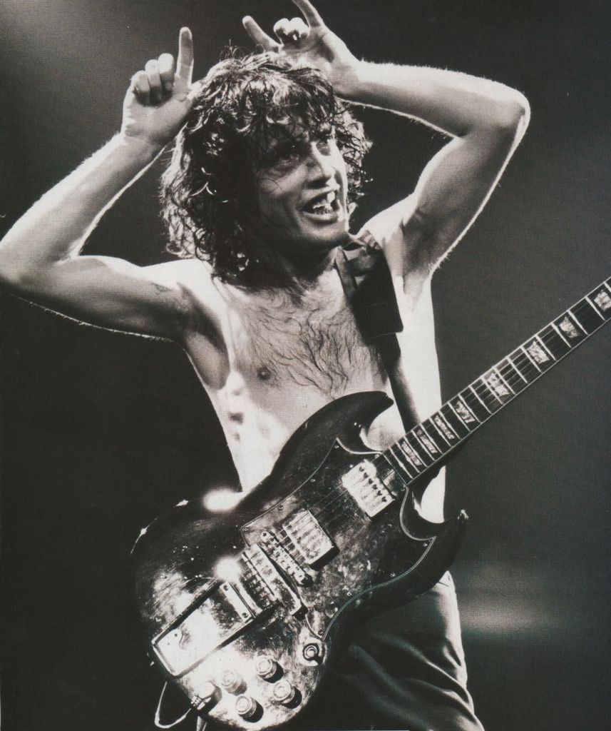angus_mckinnon_young_2.jpg