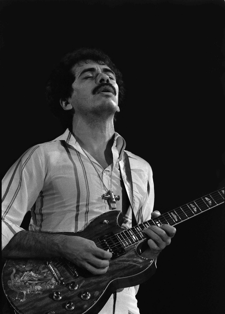 Carlos_Santana-2_1978_by_Chris_Hakkens.jpg