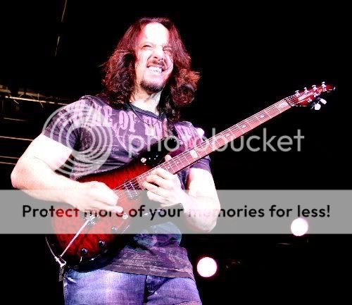 Petrucci.jpg