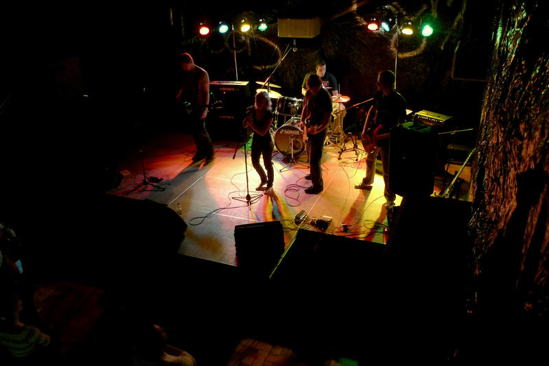 l10402622twhf.jpg