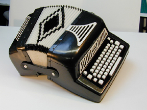 00000028_type-accordion.jpg
