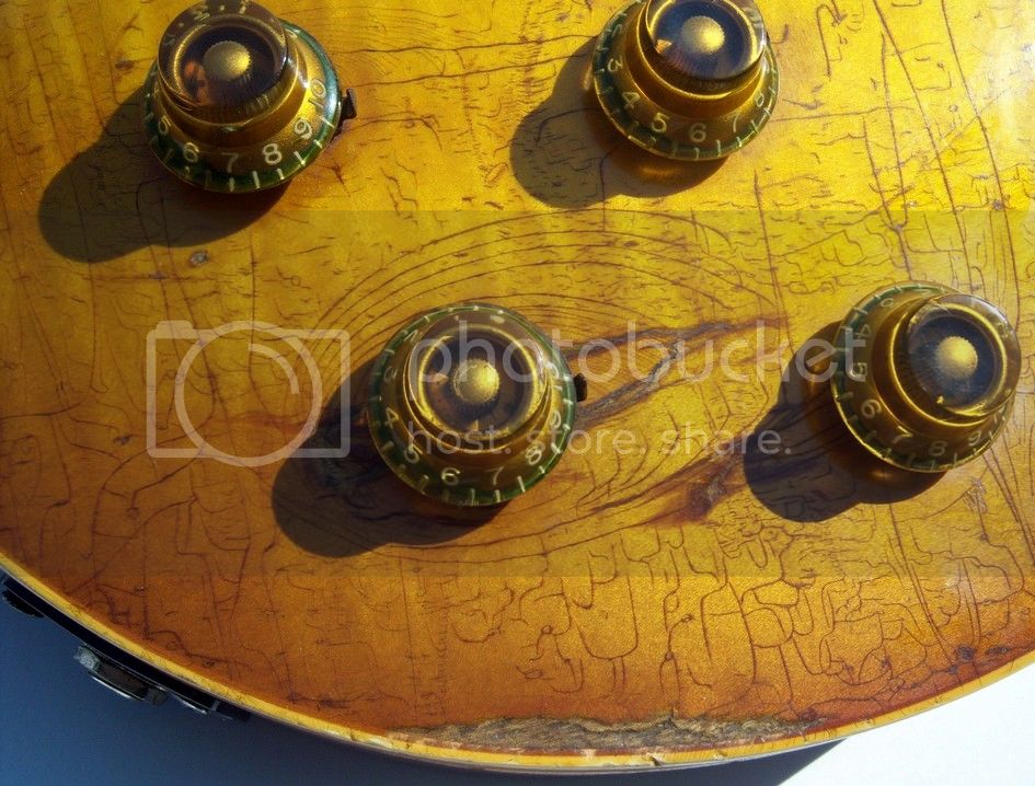 guitar_gibson_1959_les_paul_standard_9_0821_knobs_small.jpg