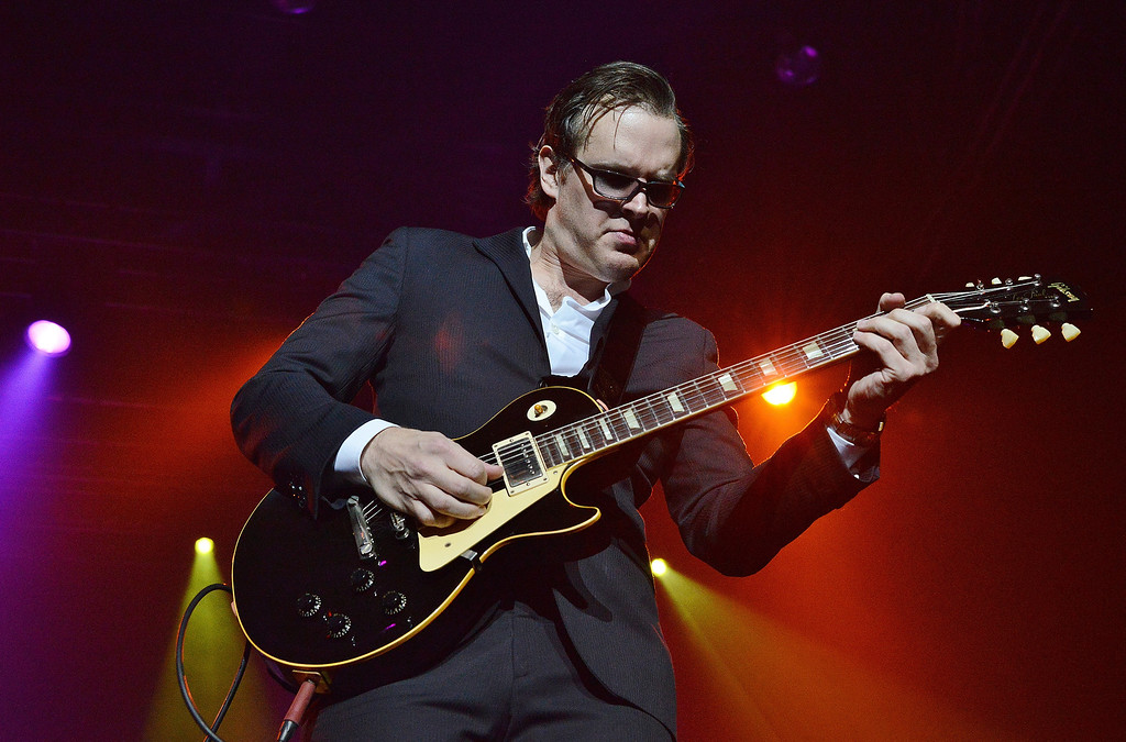 Joe%20Bonamassa%20366-XL.jpg