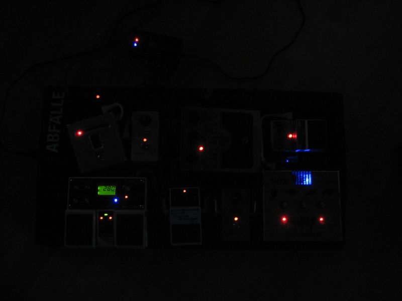 33382d1154355518-zeigt-her-eure-effektboards-part-ii-night.jpg