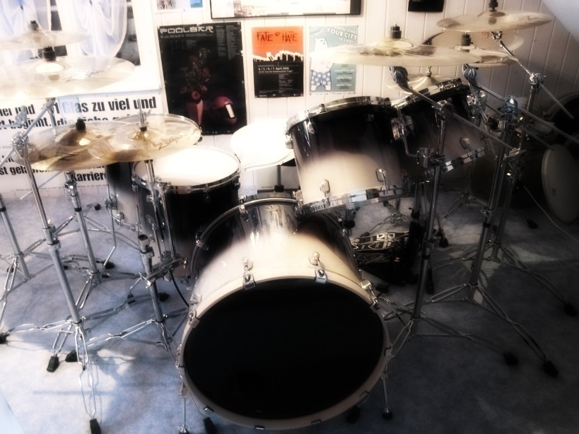 71030d1202663040-fotos-euren-drumsets-teil-5-drum-x.jpg