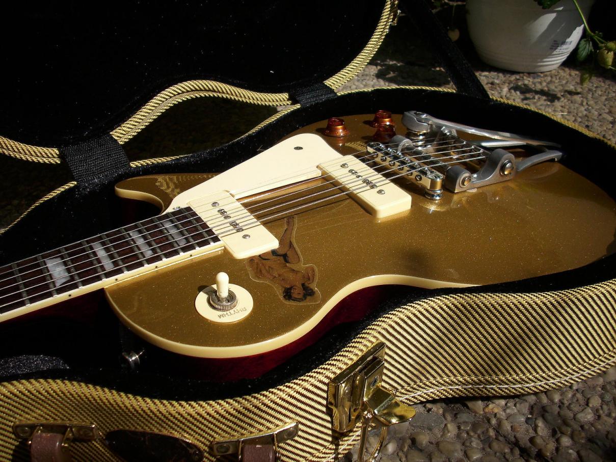 124358d1263502023-duesenberg-tremola-stimmungsprobleme-goldtop-049.jpg