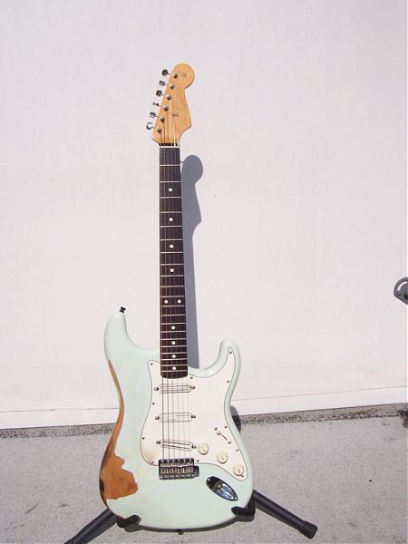 104135d1243778909-fender-stratocaster-user-thread-2.jpg