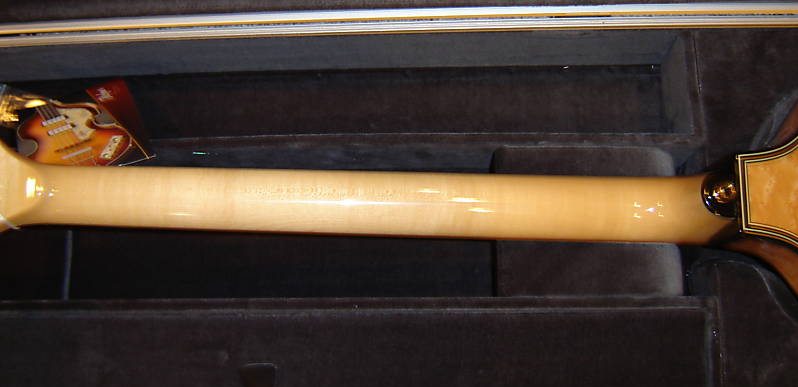 93028d1232273621-violin-bass-thread-re08neck.jpg